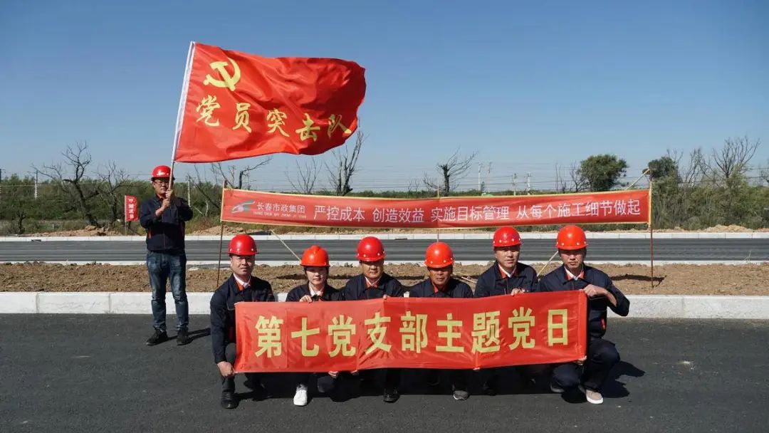 ��ɫ�������˶�ϵ�б���֮���ߵ�֧��������ʵ�ɴ���ͷ ����Ч������ҵ�����⵳��